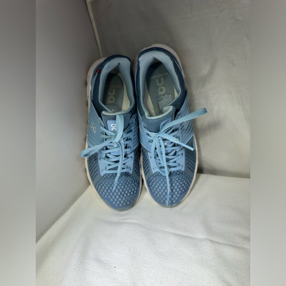 PreOwned On Cloud  Cloudswift Lake Sky Running Blue White Women's 8.5 - Picture 6 of 7